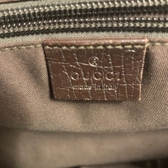 Gucci GG Canvas Messenger bag with COA - Picture 13 of 16